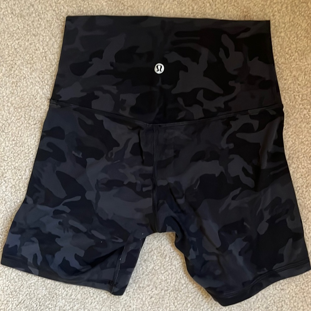 Lululemon align shorts